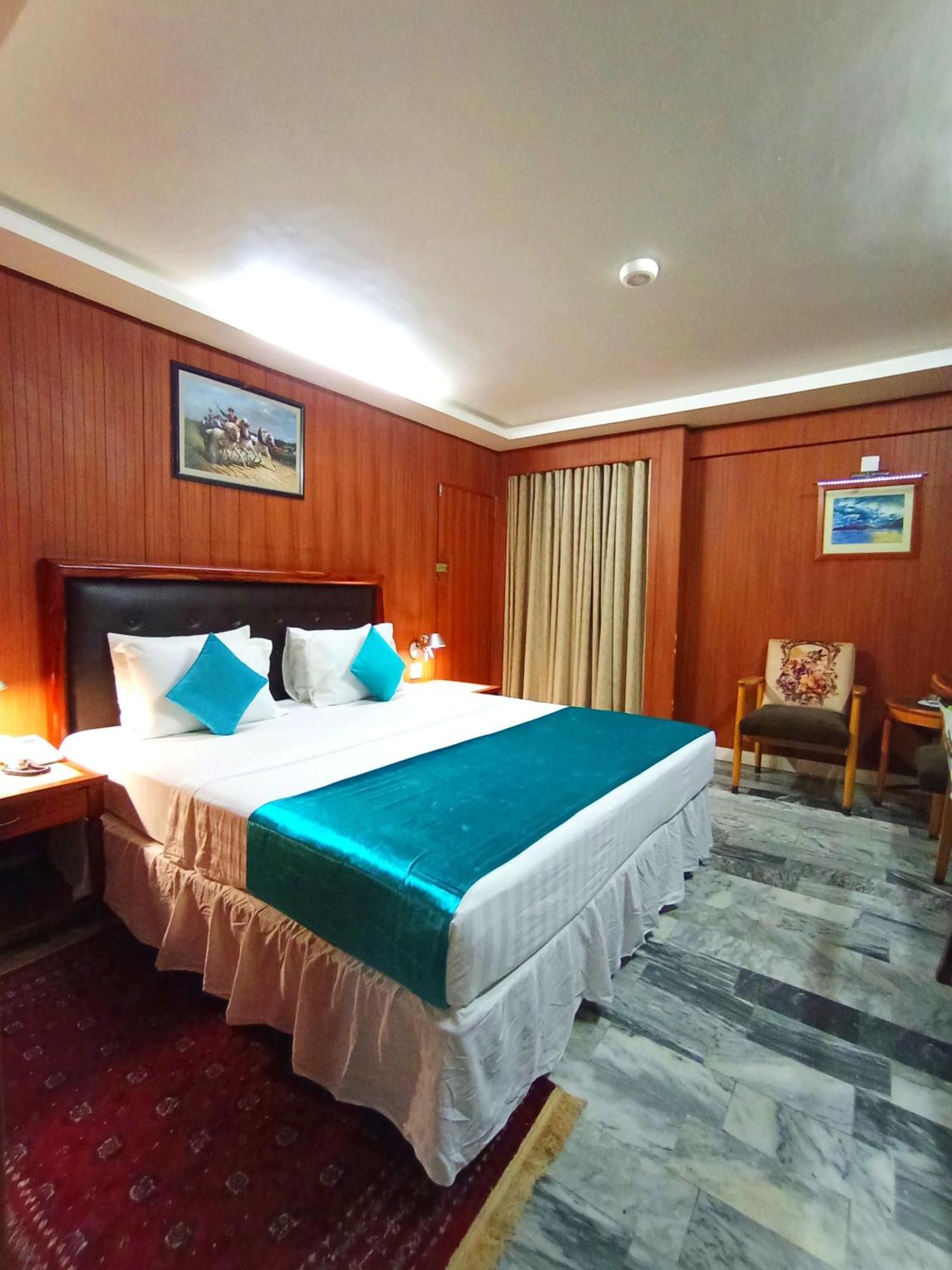 Hotel One קראצ'י מראה חיצוני תמונה
